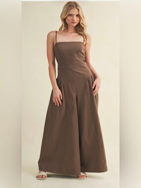 Mustard Seed Brown Wide-Leg Spaghetti Strap Square Neck Jumpsuit